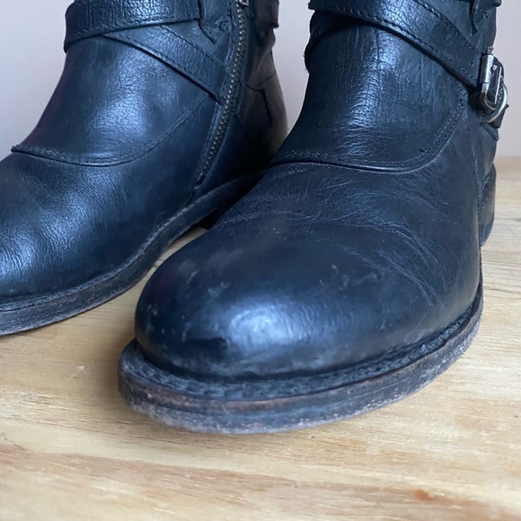 Frye Jayden Cross Strap Leather Boots - Picture 6 of 12